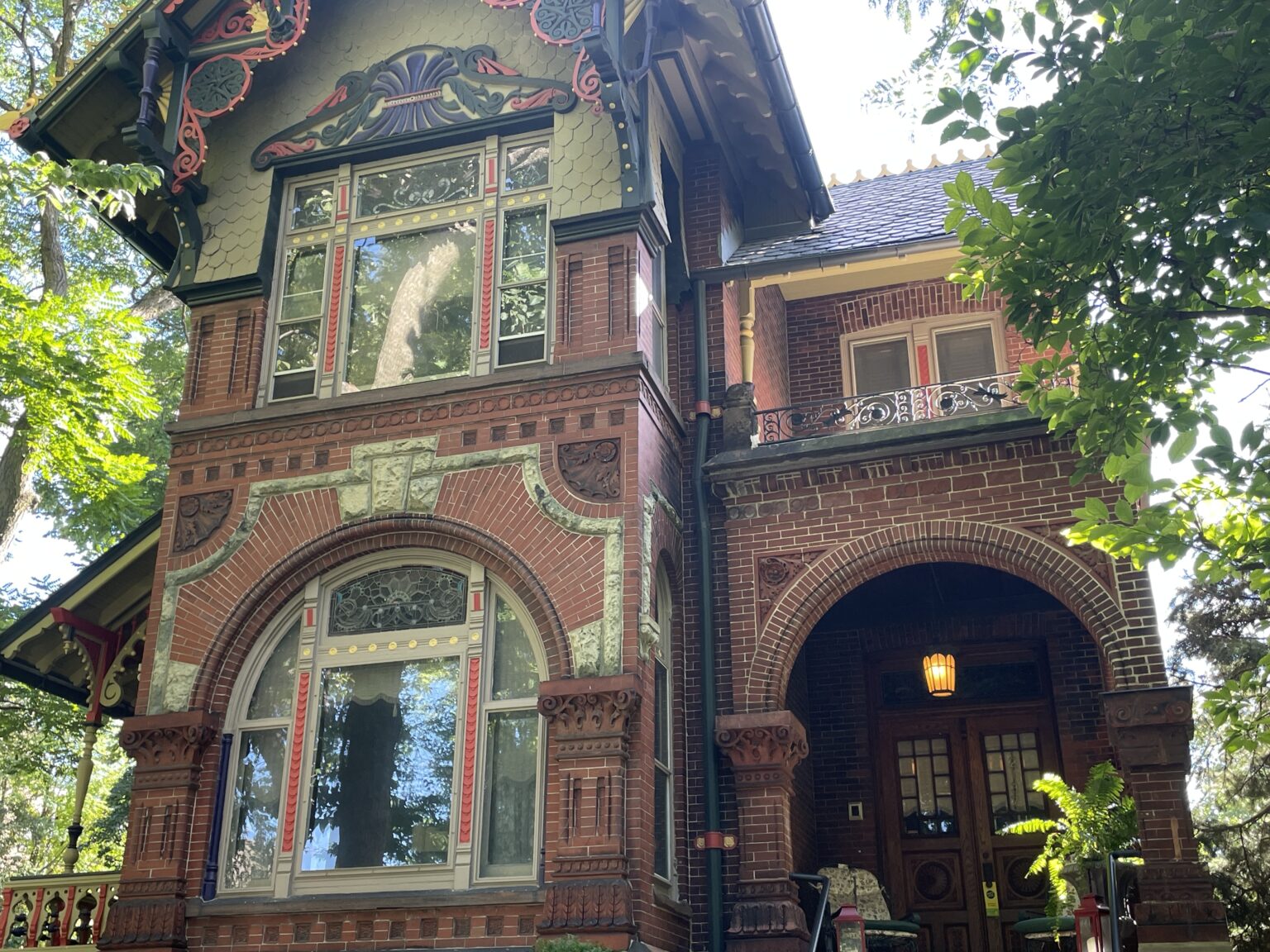 Beer Baron Row - Herman Weinhardt House